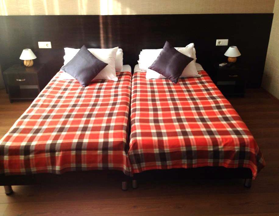 Vanilla Sky Georgia Hotel Natakhtari Bagian luar foto
